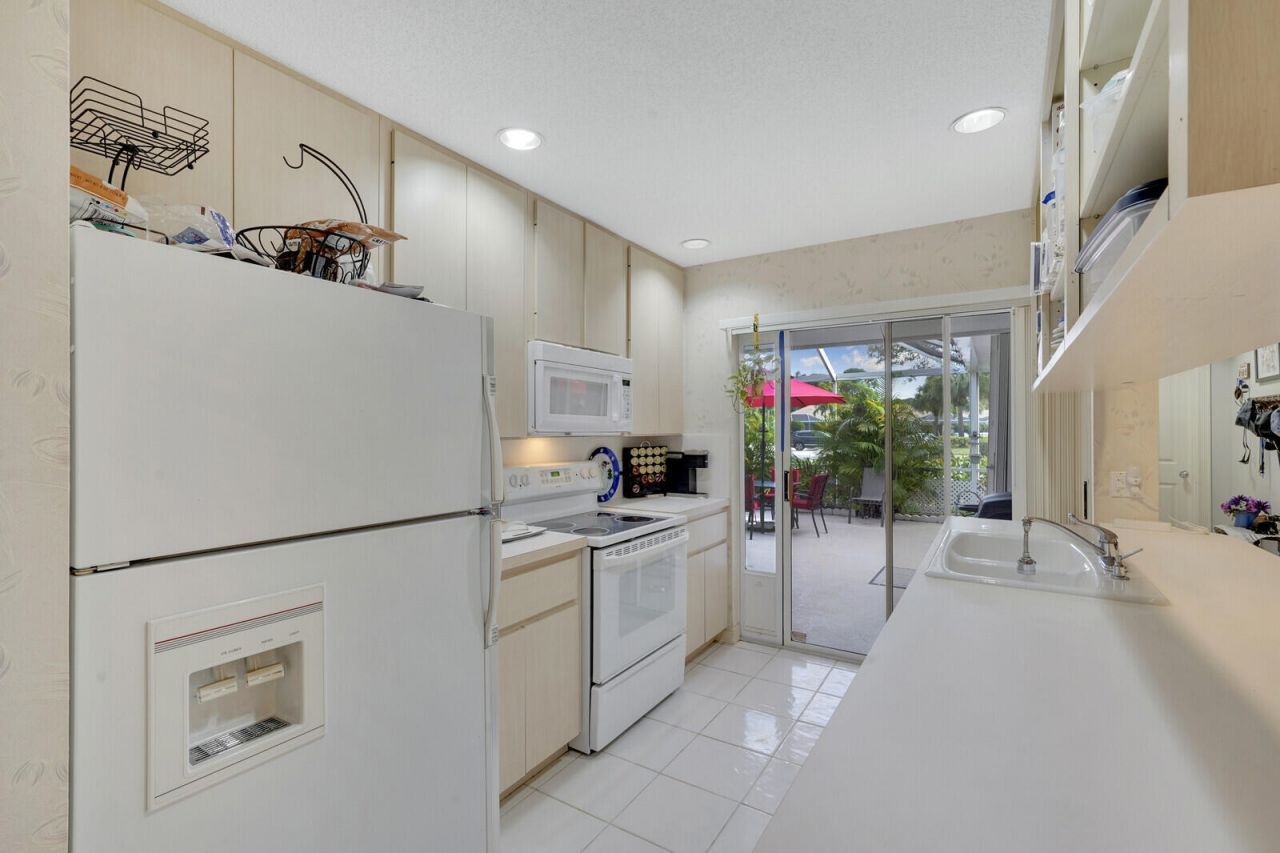 10102 Chapman Oak Court, Palm Beach Gardens, FL 33410 Photo