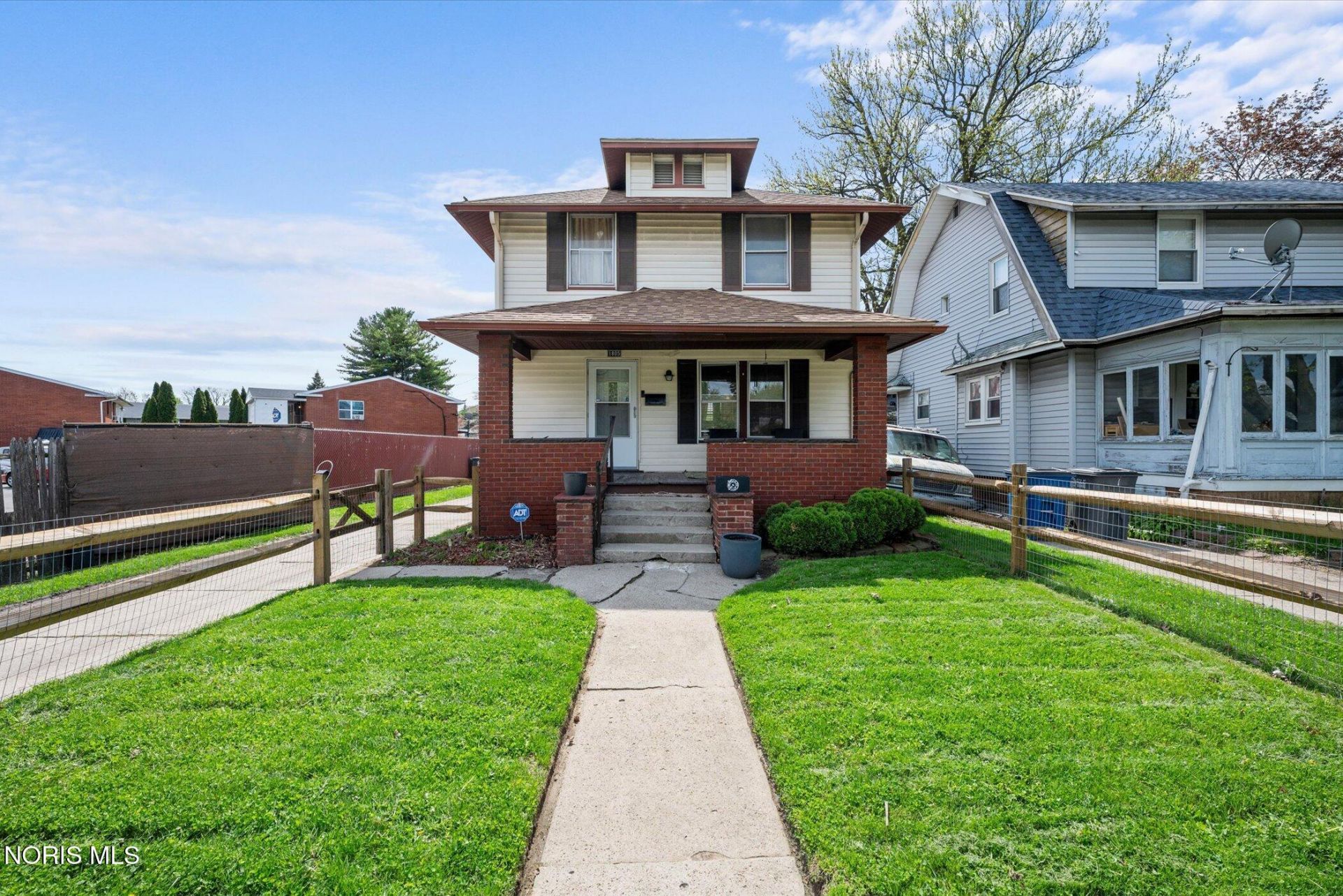 1805 Tremainsville Road , Toledo, OH 43613 Main Photo