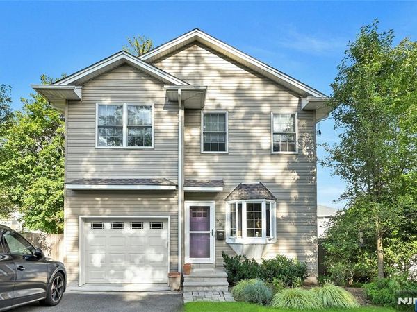 921 Broadway, NORWOOD, NJ 07648
