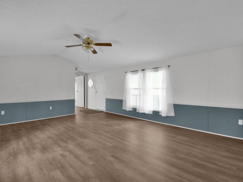 76 Yardner Street , Unit 11, Johnstown, OH 43031 Photo 8