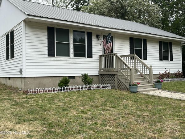 206 D Carlton Street, Carthage, NC 28327