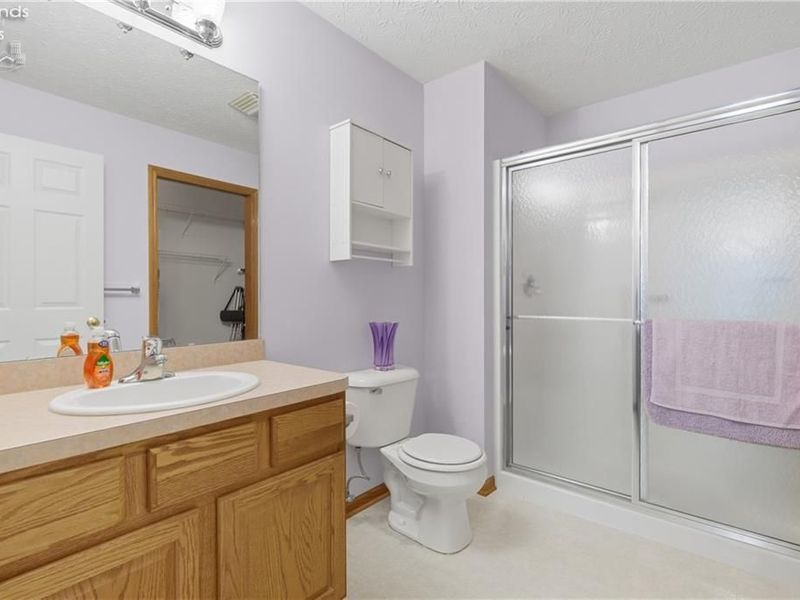 519 Heather Woods Drive, Elyria, OH 44035 Photo 31