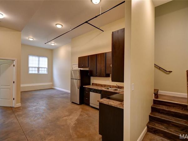 257 S Florissant Road , Ferguson, MO 63135