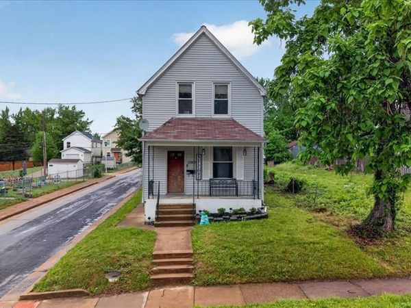 6549 Bartmer Avenue, University City, MO 63130