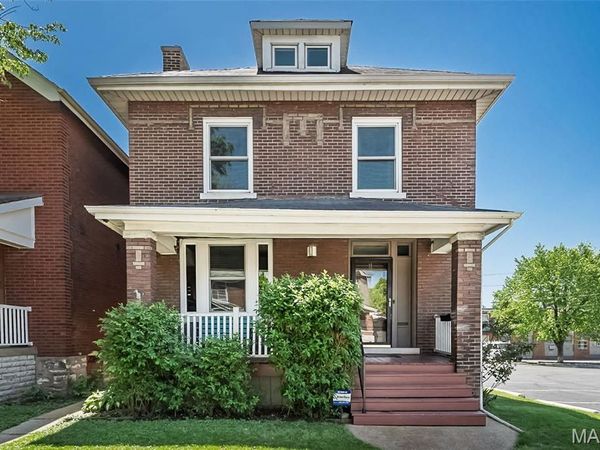 3528 Kingsland Court, St Louis, MO 63111