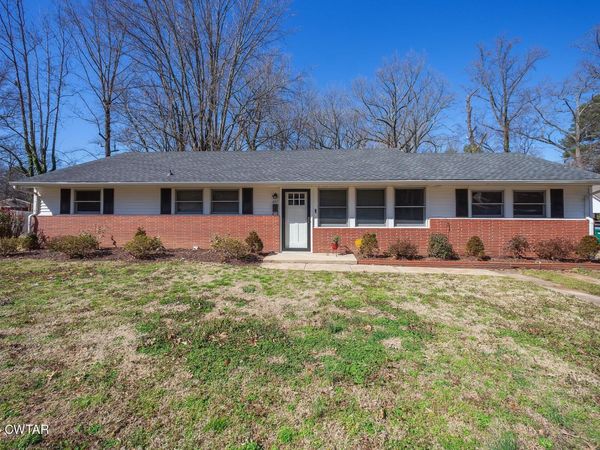 247 Russell Road , Jackson, TN 38301