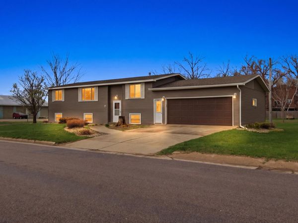 114 4th Street N, Grove City, MN 56243