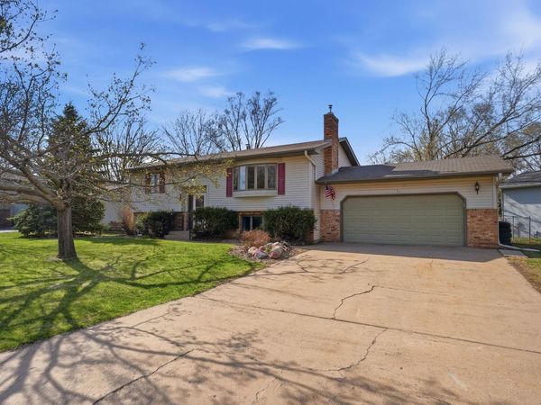 819 Johnson St, Anoka, MN 55303