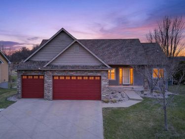 1020 Provence Lane, Belle Plaine, MN 56011