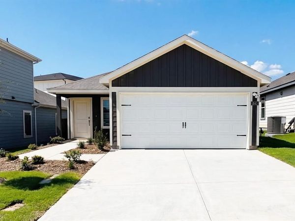 1643 Blaire Drive, Tyler, TX 75702