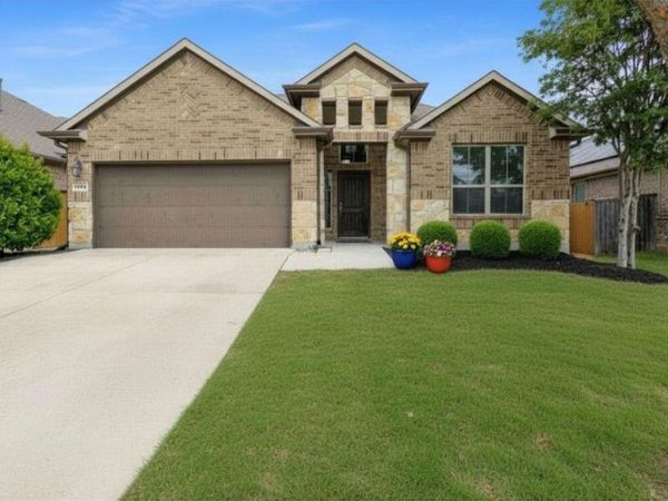216 Blue Waterleaf LN, Georgetown, TX 78626