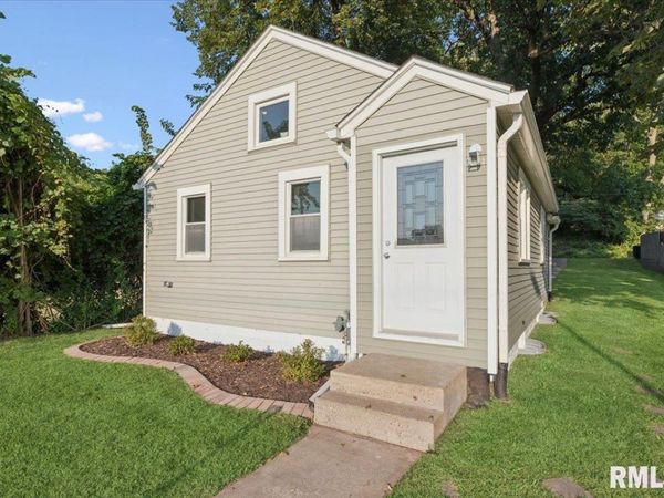 4105 11TH Street , Rock Island, IL 61201