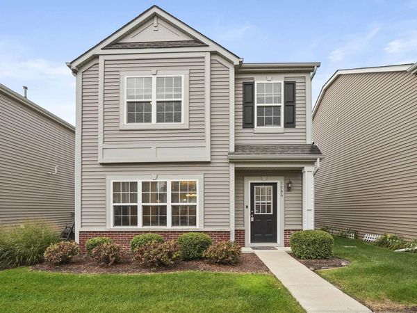 1066 E 115th Court , Crown Point, IN 46307