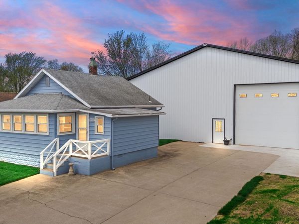 5590 E Maple Street , Knox, IN 46534