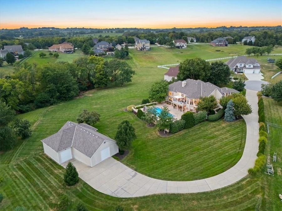 Property Image 36