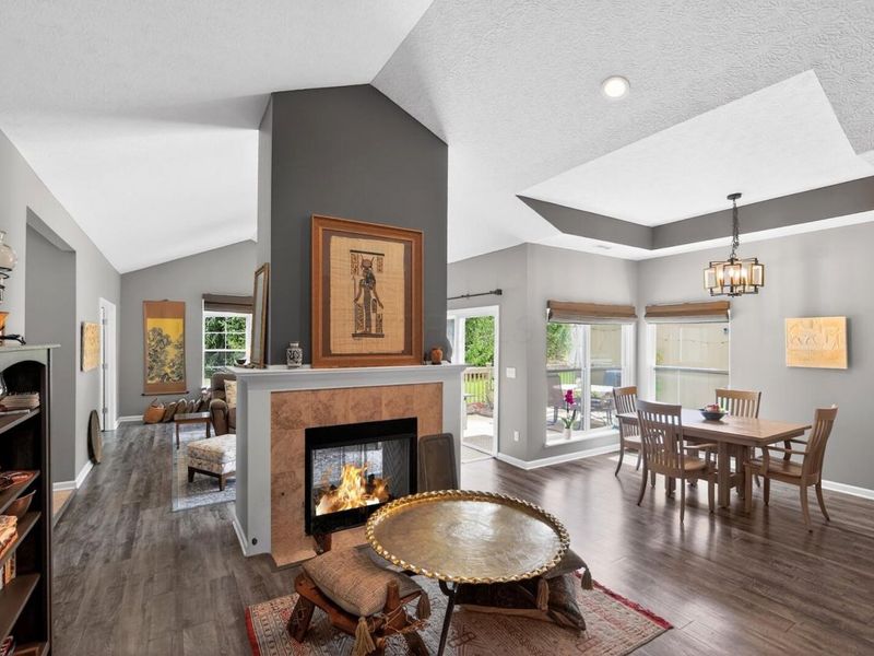 102 Colonial Woods Drive , Mount Vernon, OH 43050 Photo 10