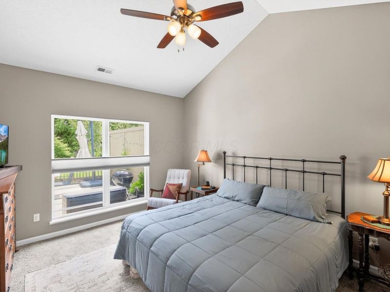 102 Colonial Woods Drive , Mount Vernon, OH 43050 Photo 21