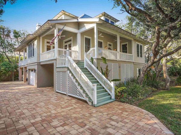 216 Fifth St, St Augustine, FL 32084