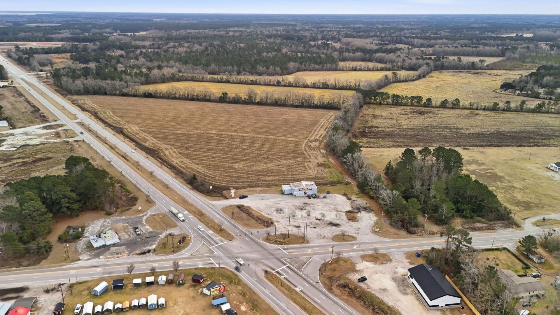 00 Hwy 15 And 301  Photo 10