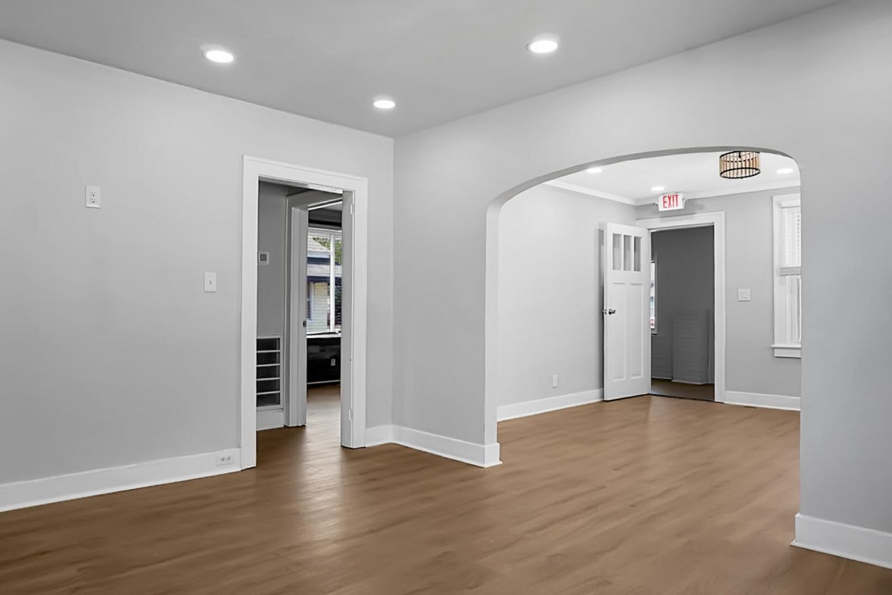 2135 Dorchester Road  Photo 22