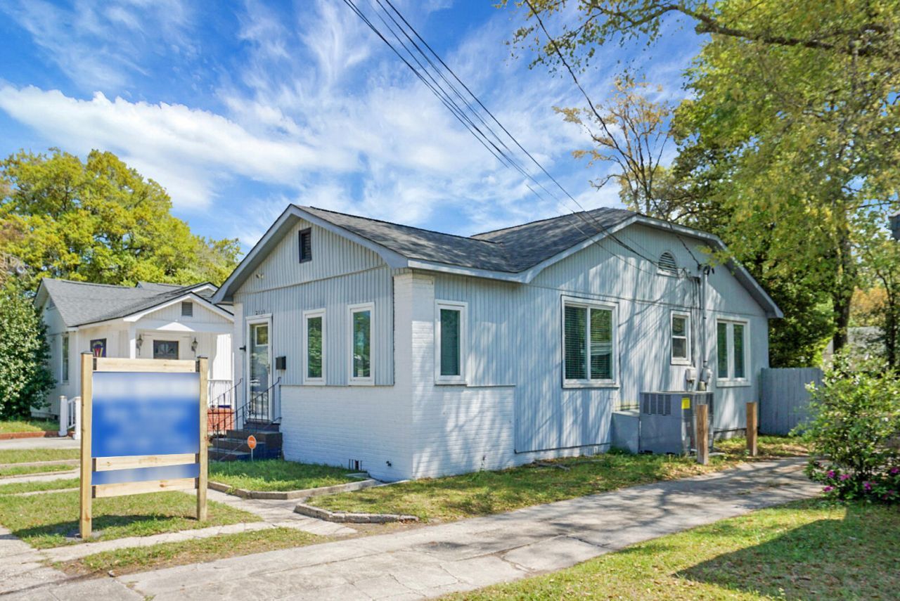 2135 Dorchester Road  Photo 4