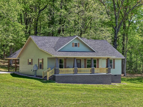 2110 Windle Community Rd , Cookeville, TN 38506