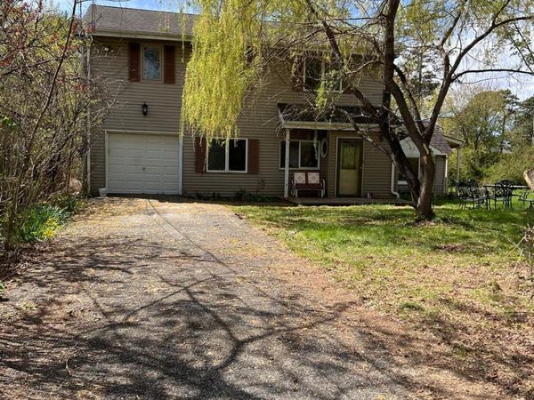 26 Willoughby Street , Brentwood, NY 11717