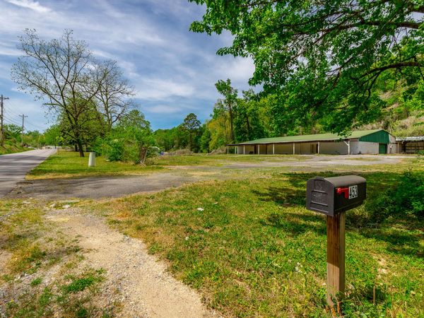 453 Schmidt Road, Rossville, GA 30741