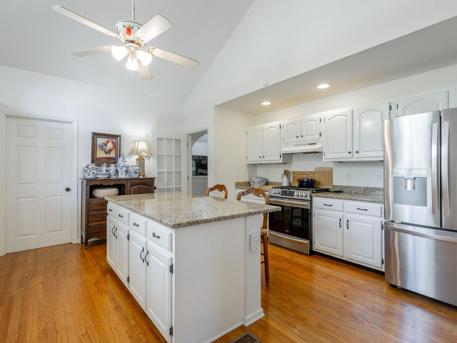 Property Image 16