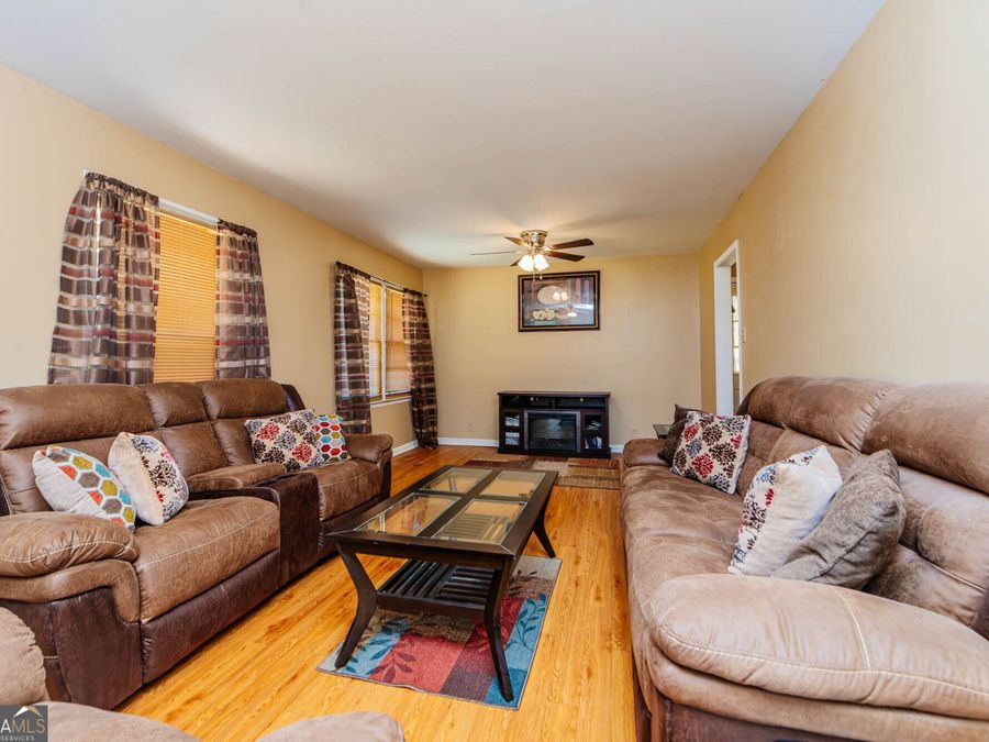 Property Image 16