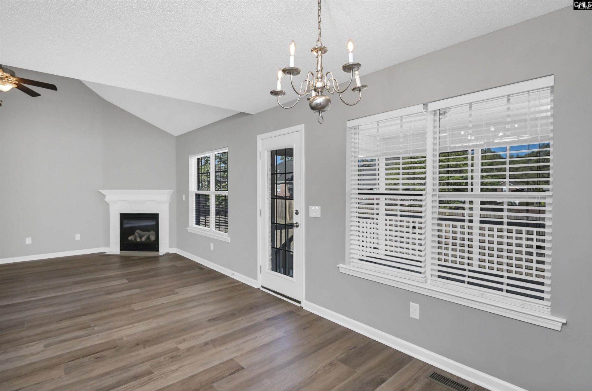 609 Gladiolus Drive  Photo 11