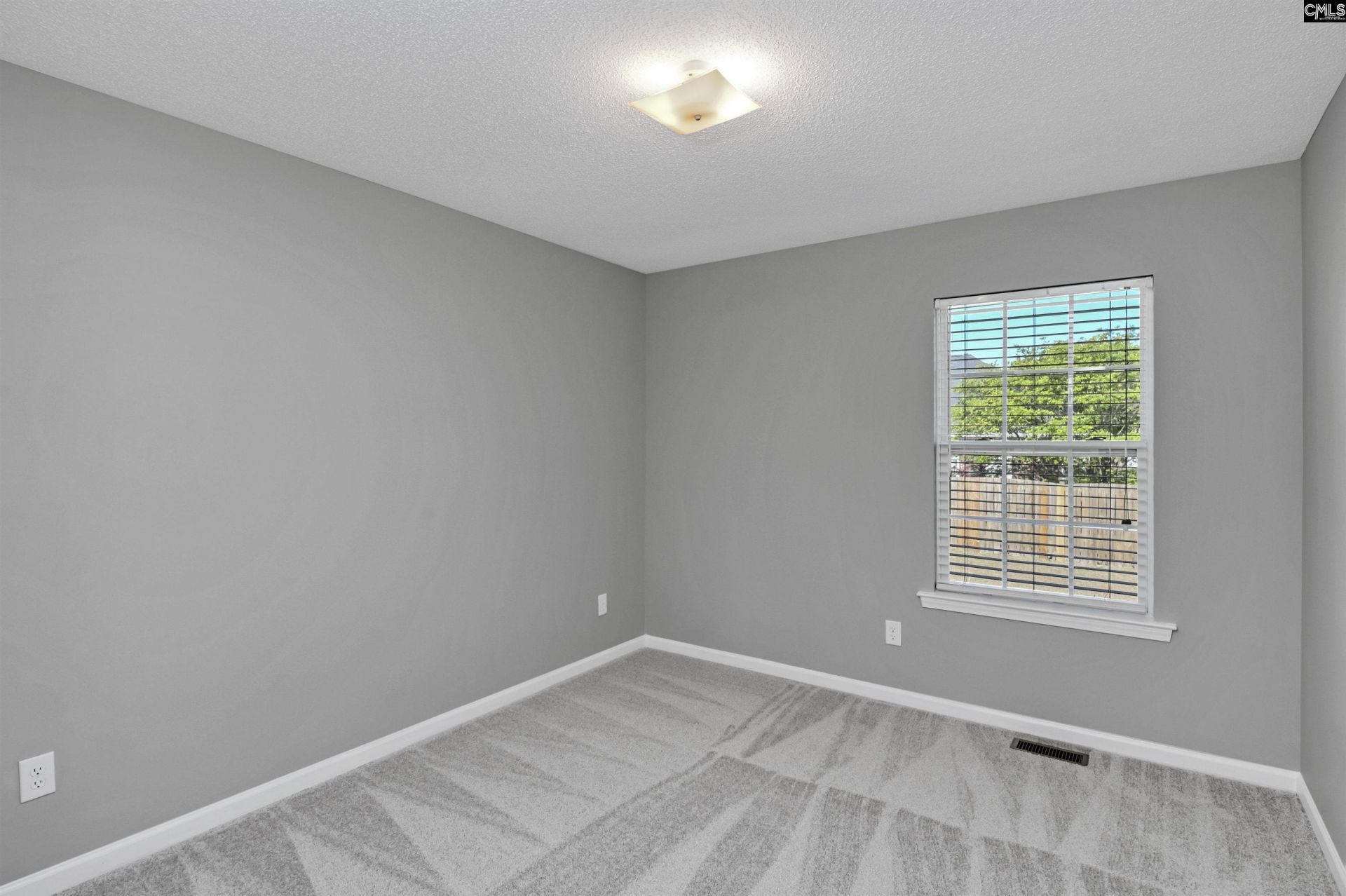 609 Gladiolus Drive  Photo 19