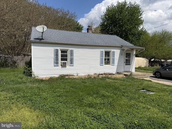 38 HILLDALE ROAD, DOVER, DE 19901