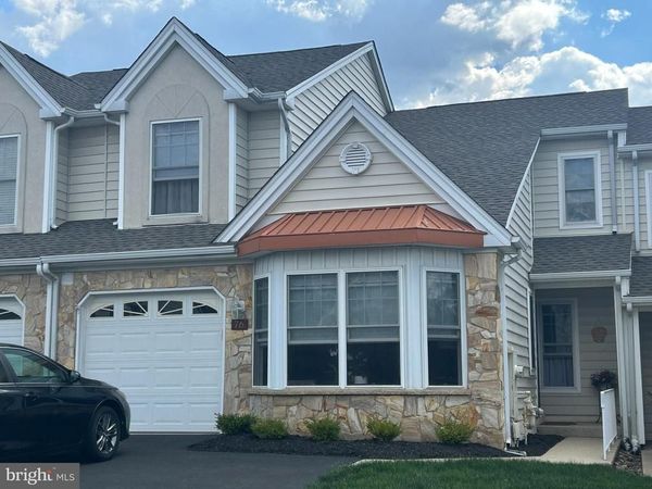 76 GRANDVIEW DRIVE, IVYLAND, PA 18974