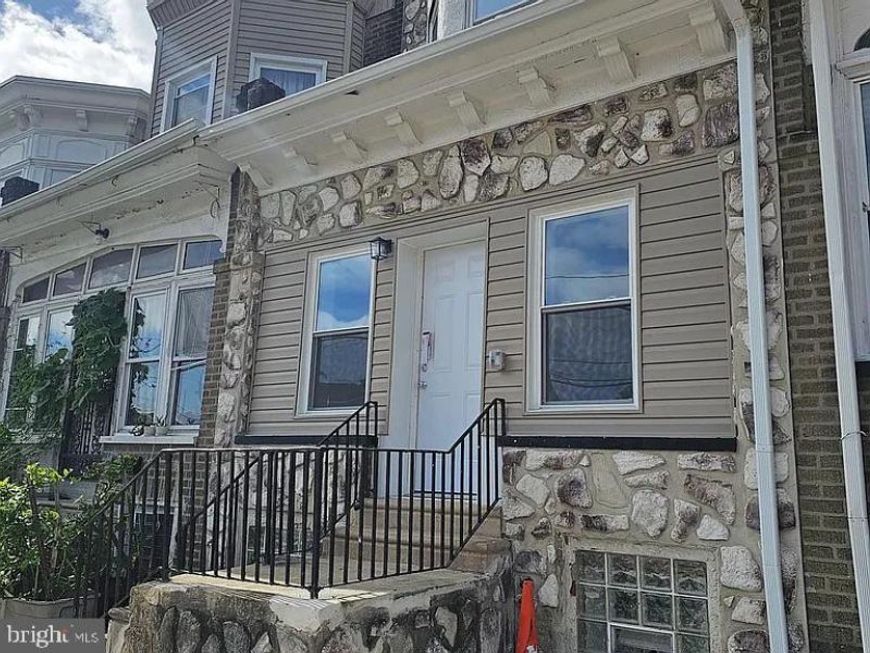 1040 S 56th Street, Philadelphia, PA 19143 Main Photo