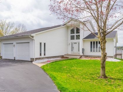 1408 NE River Road Lake Milton, OH 44429