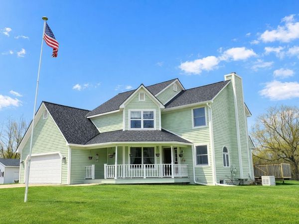 6876 Nollar Road, Whitmore Lake, MI 48189