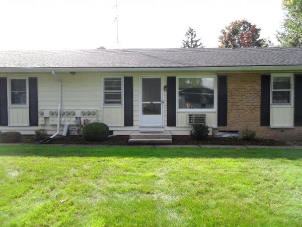 649 Blue Ash Drive SE, Unit 117, Grand Rapids, MI 49548