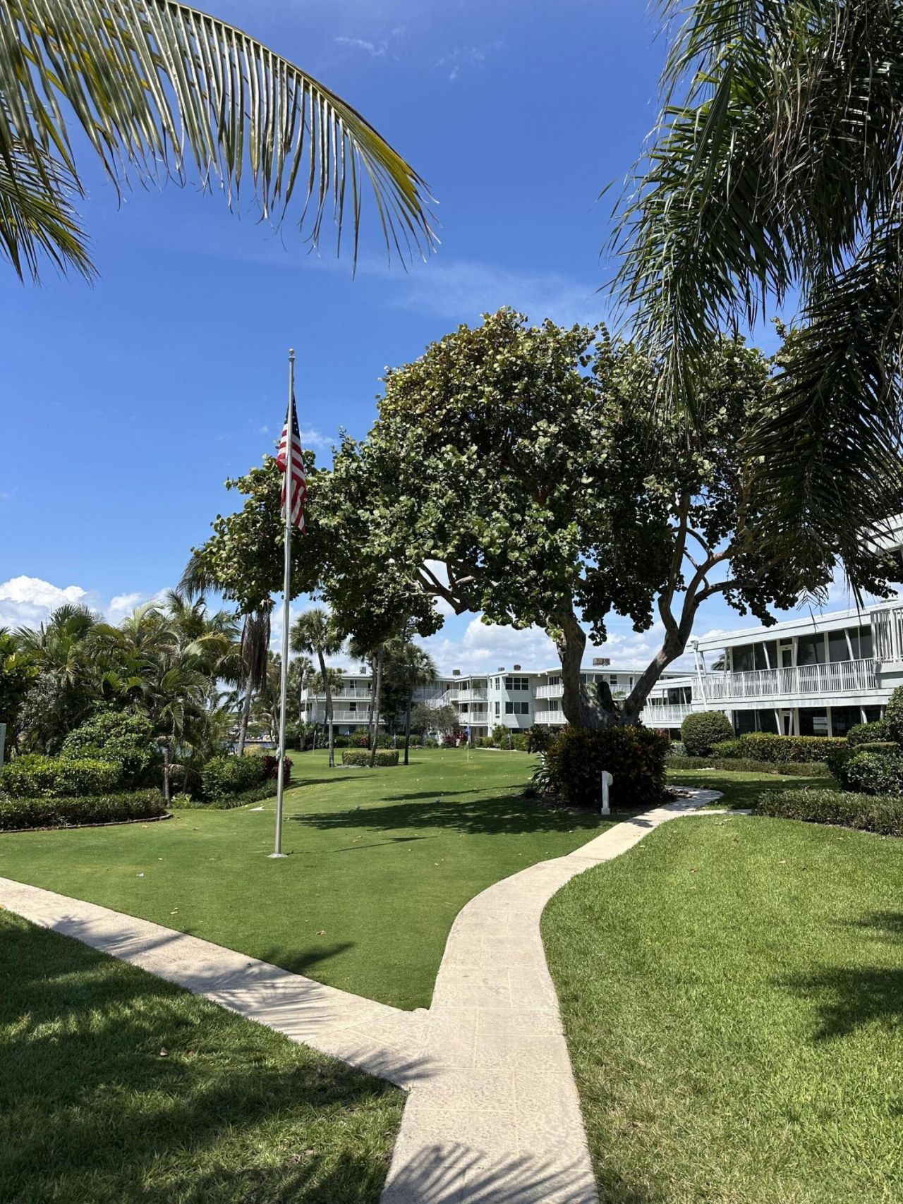 1221 Hillsboro Mile Hillsboro Mile, Unit 19b, Hillsboro Beach, FL 33062 Photo