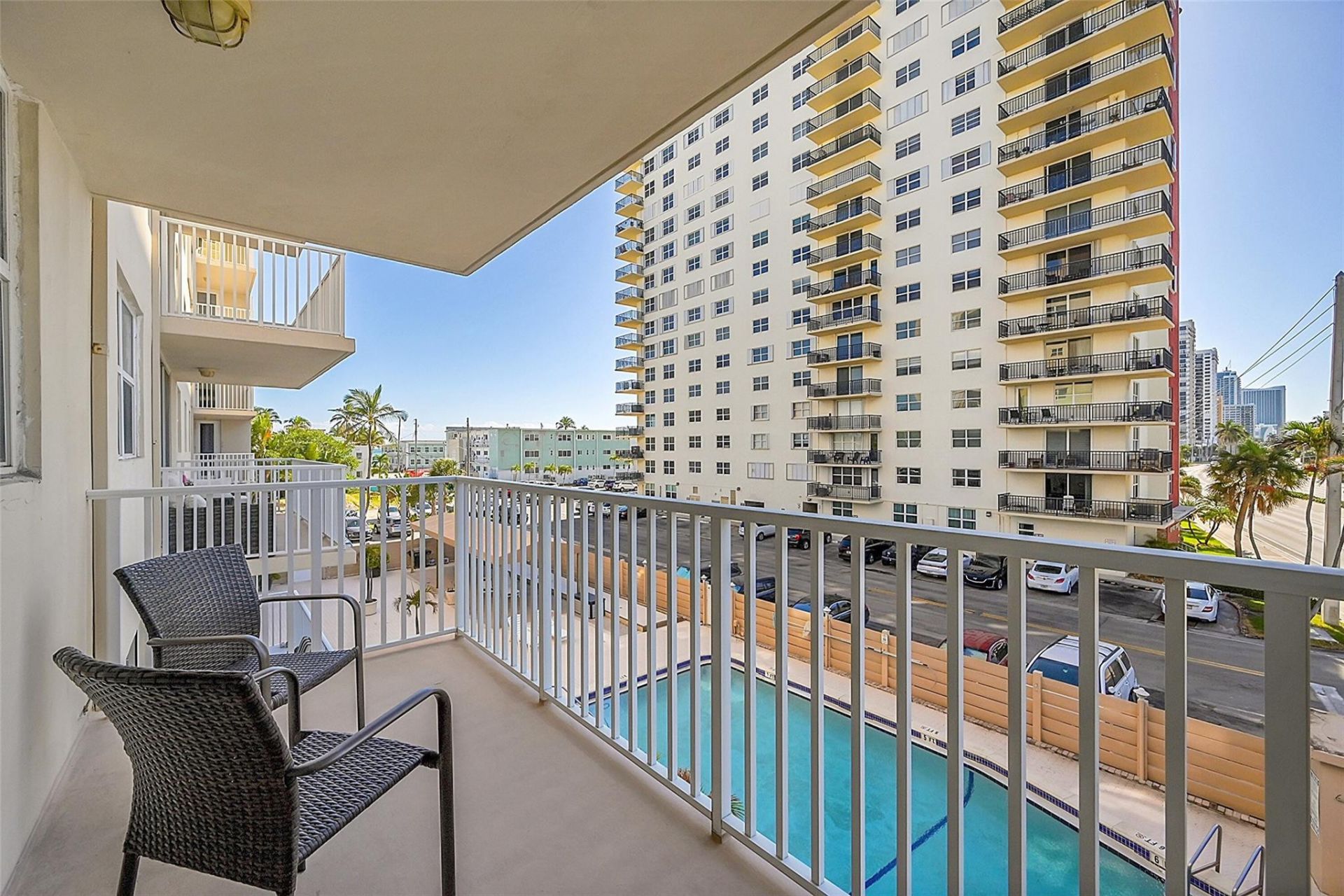 1401 S Ocean Drive, Unit 304, Hollywood, FL 33019 Photo
