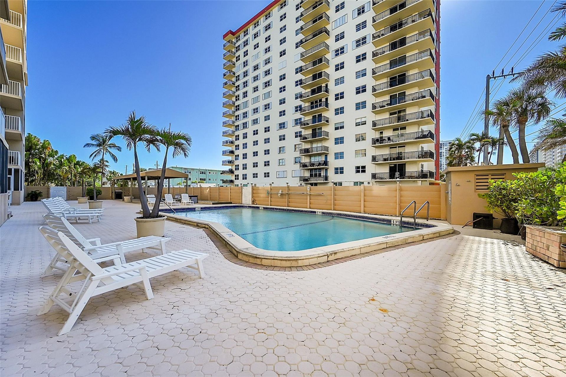 1401 S Ocean Drive, Unit 304, Hollywood, FL 33019 Photo