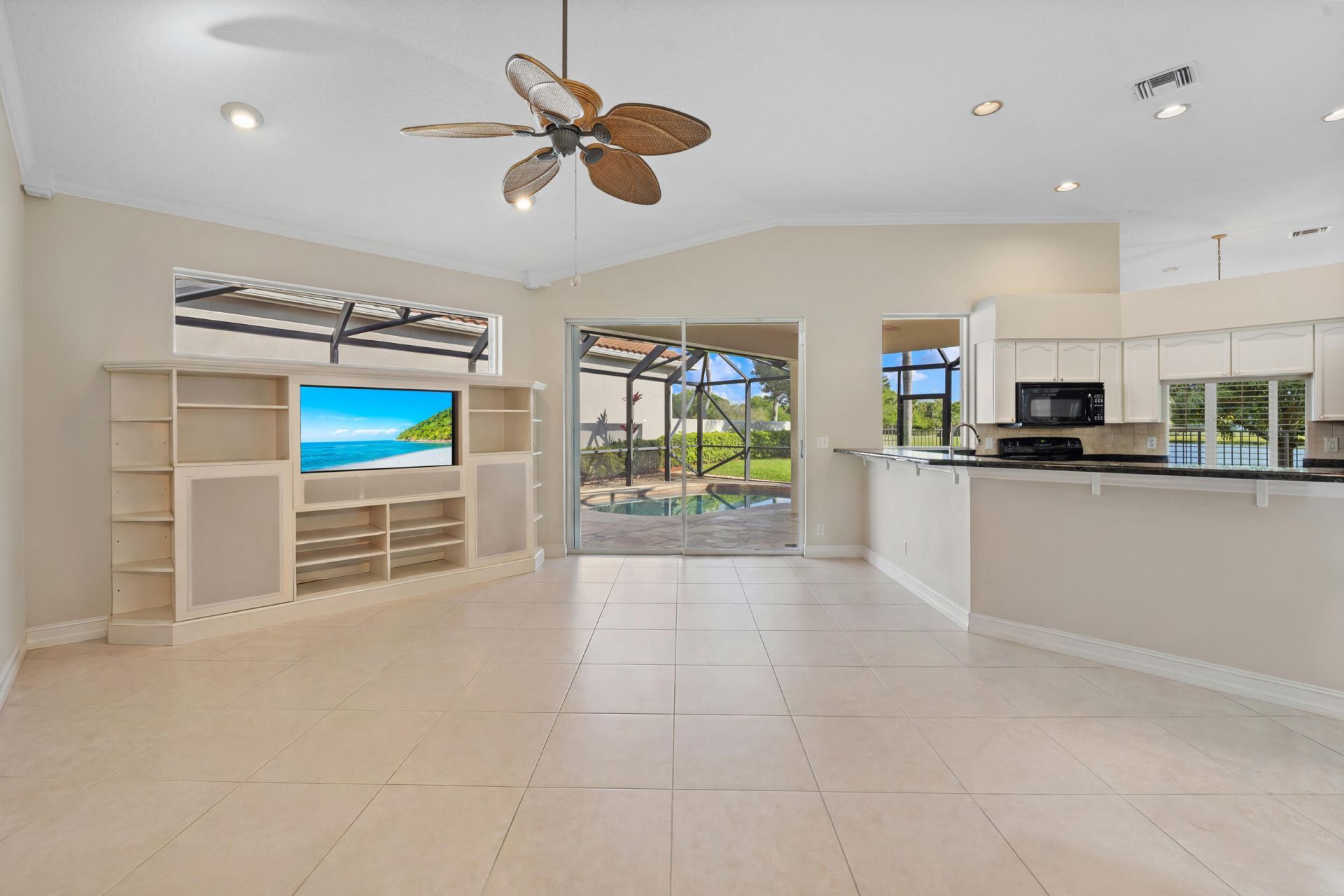 2165 Regents Boulevard, West Palm Beach, FL 33409 Photo