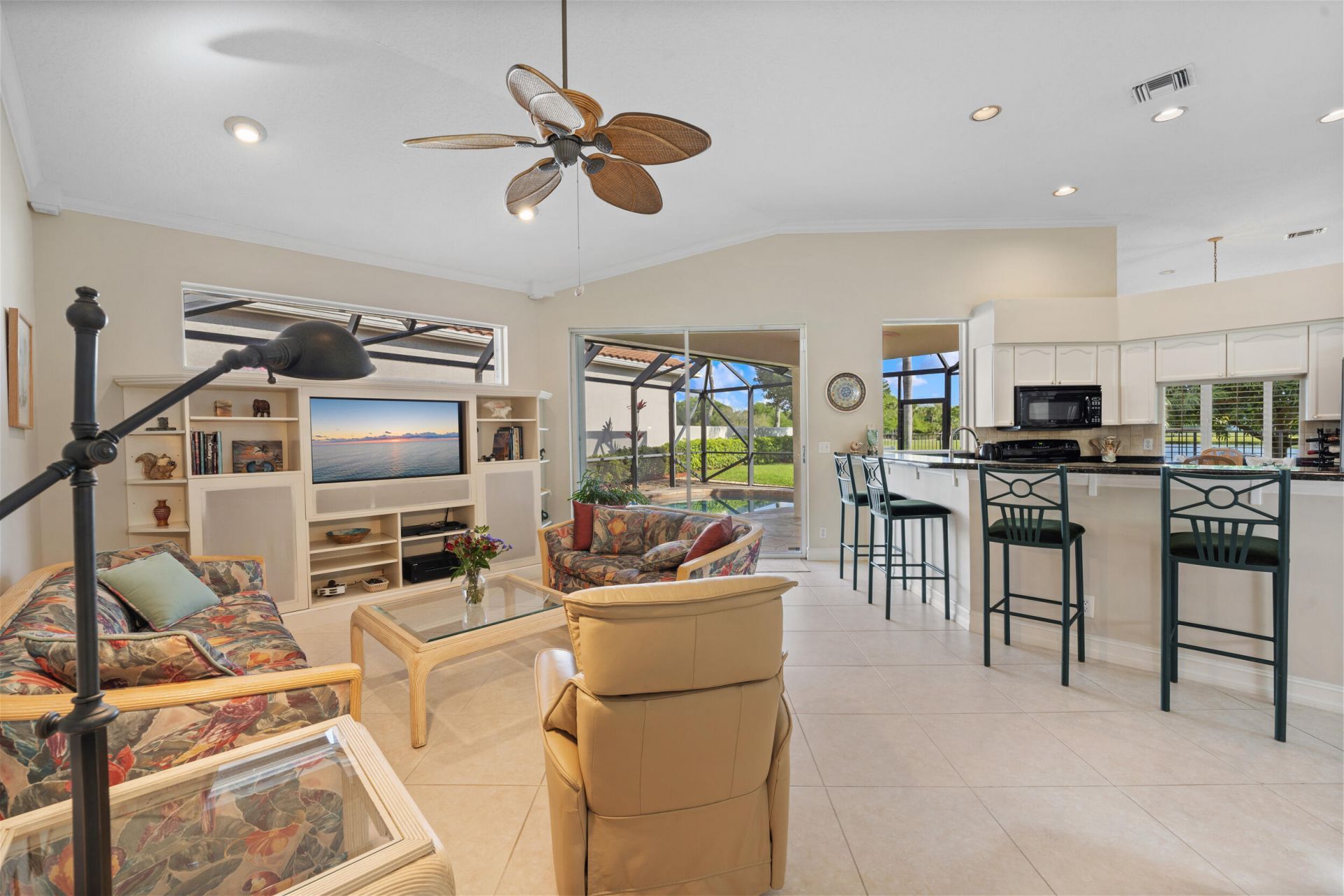 2165 Regents Boulevard, West Palm Beach, FL 33409 Photo