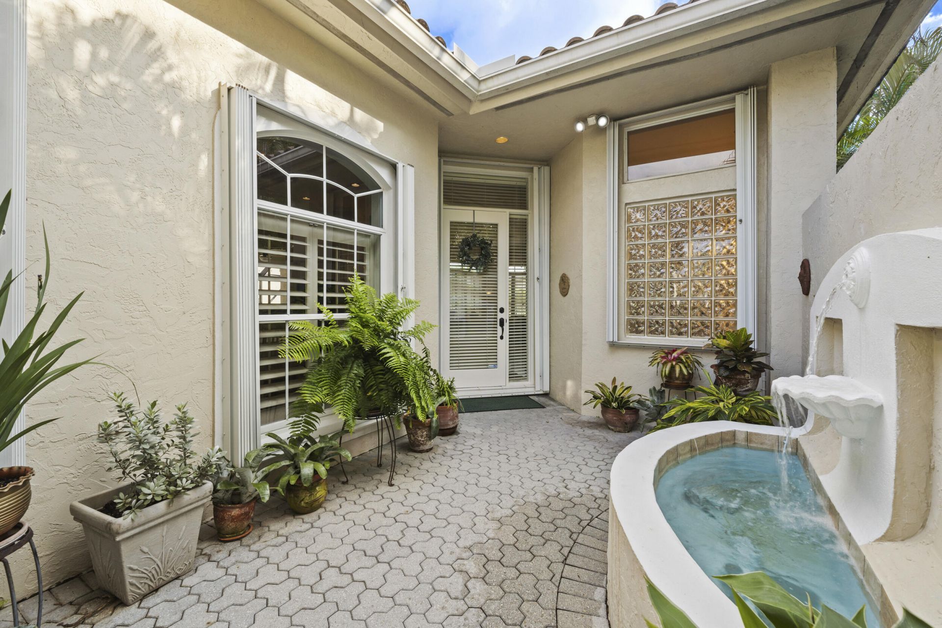 2165 Regents Boulevard, West Palm Beach, FL 33409 Photo