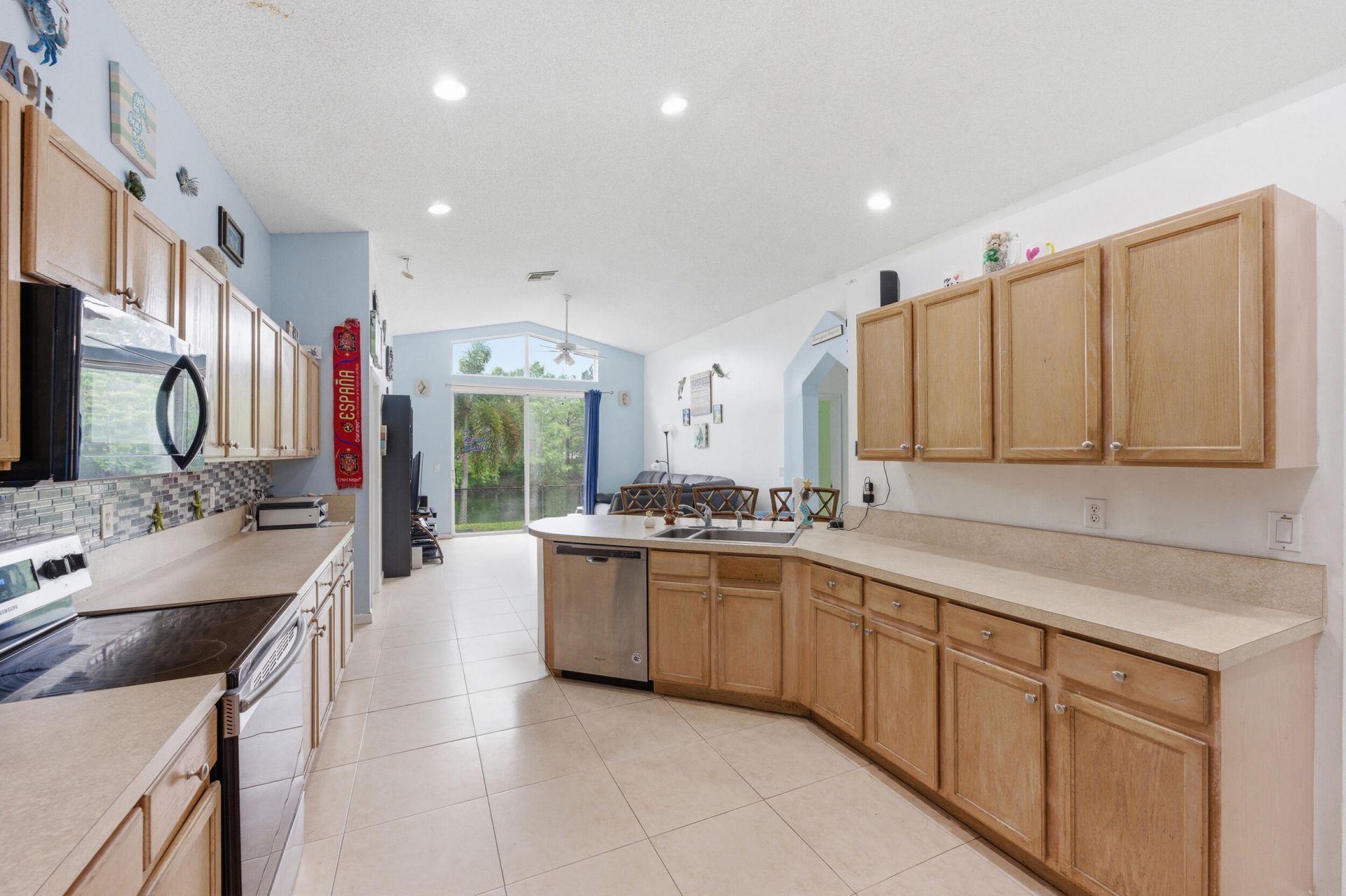 1724 Sawgrass Circle, Greenacres, FL 33413 Photo