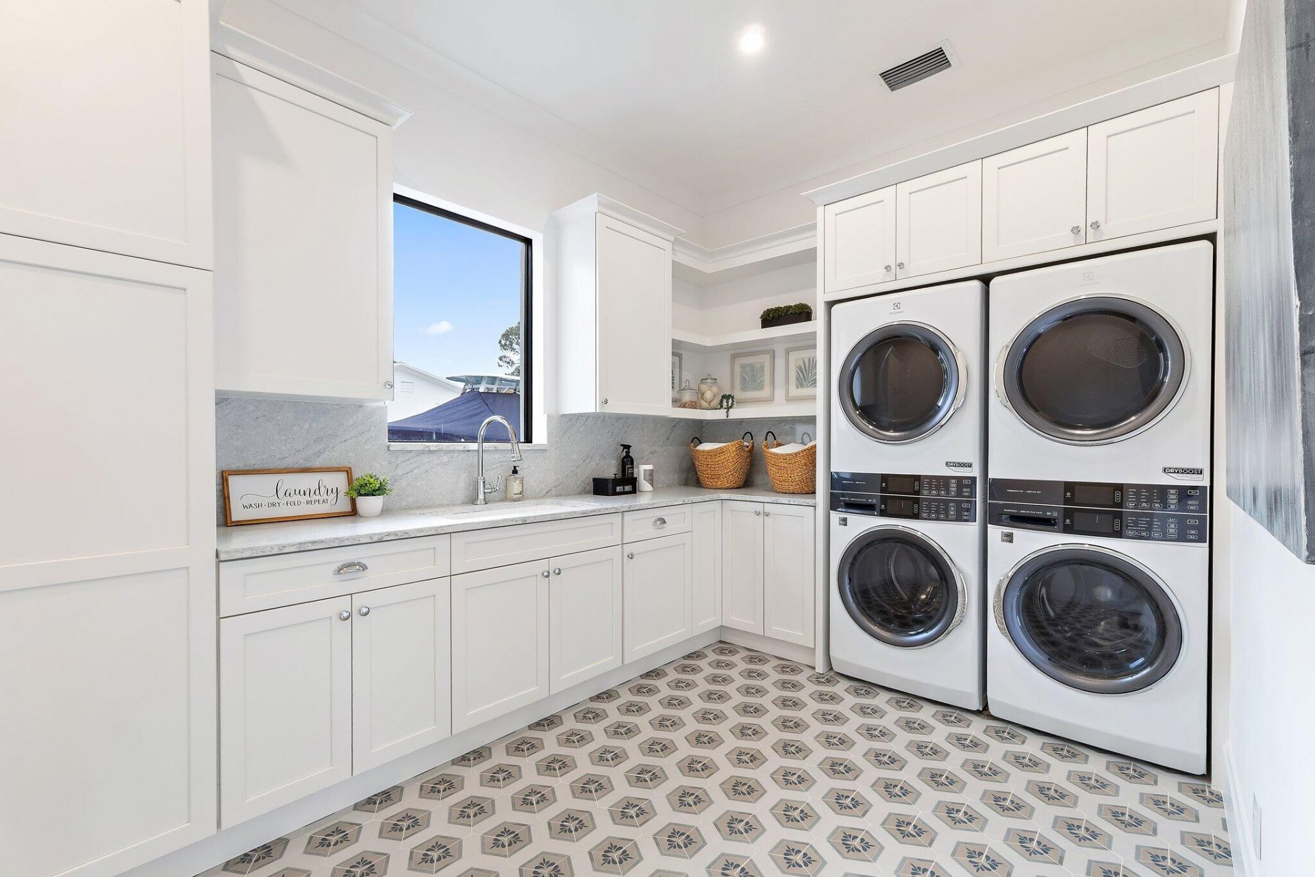 5634 Shirley Drive, Jupiter, FL 33458 Photo