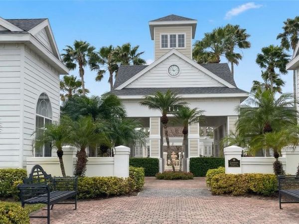 430 SOUTHERN PECAN CIRCLE , Unit 101, WINTER GARDEN, FL 34787