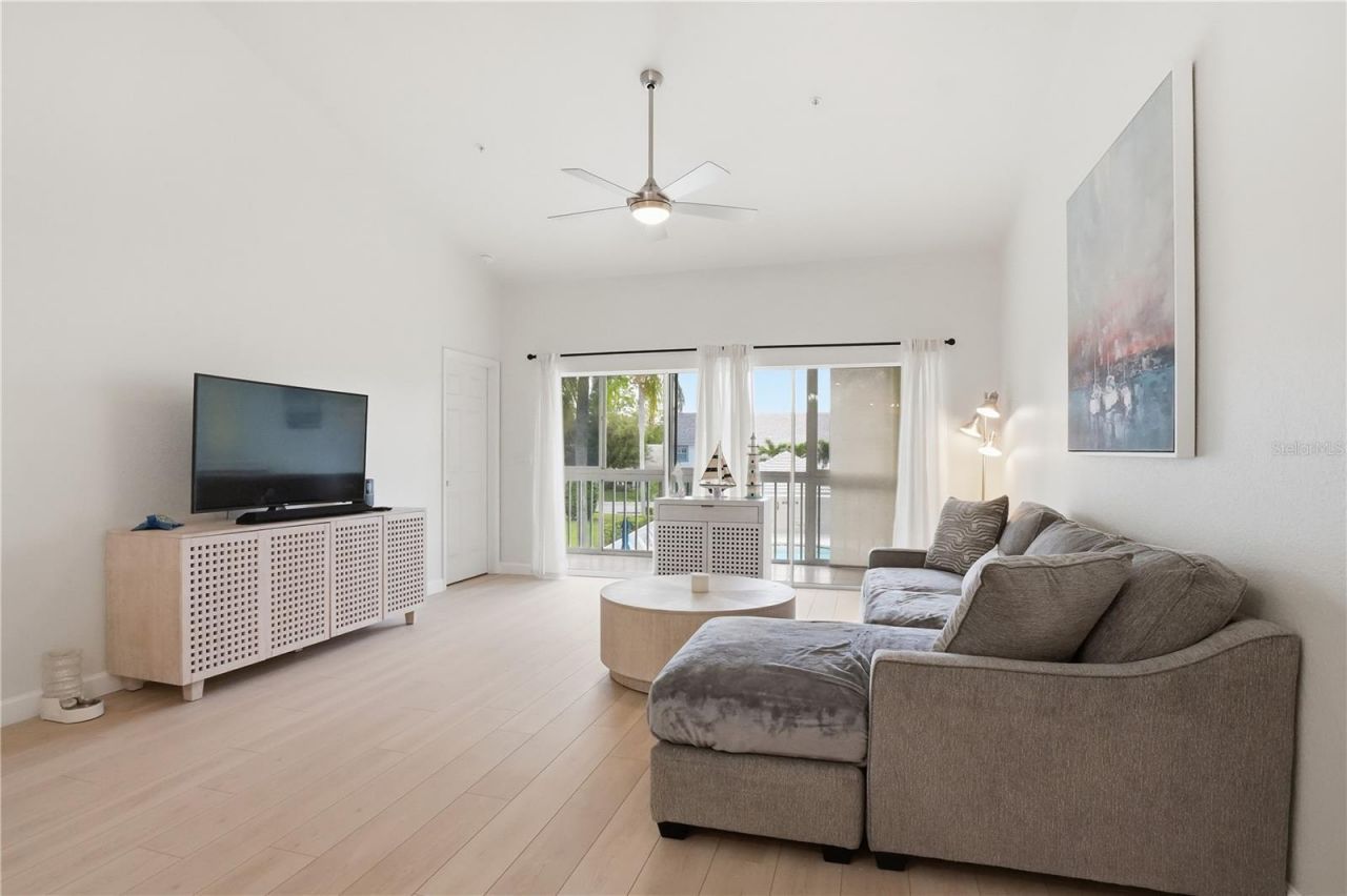 6594 Fairway Gardens Drive, Unit 6594, Bradenton, FL 34203 Photo