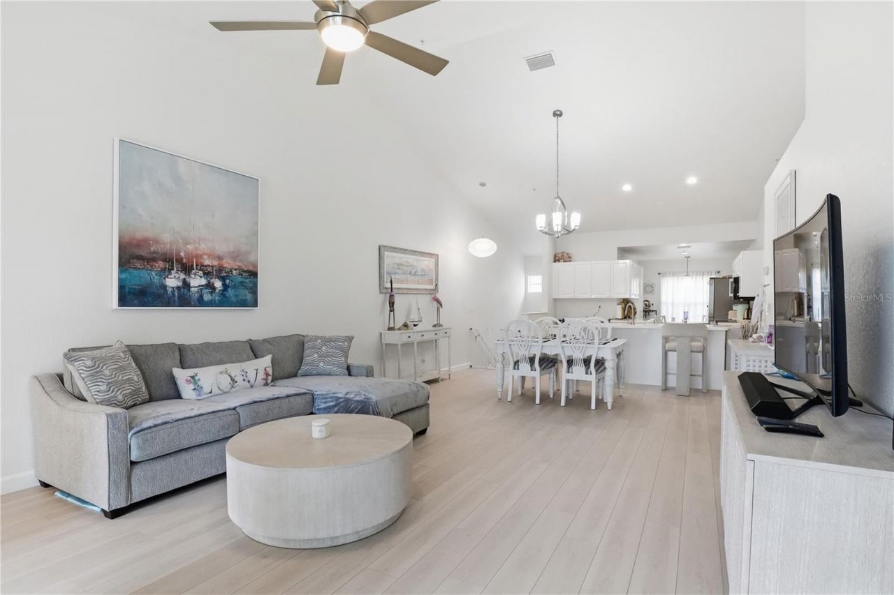 6594 Fairway Gardens Drive, Unit 6594, Bradenton, FL 34203 Photo