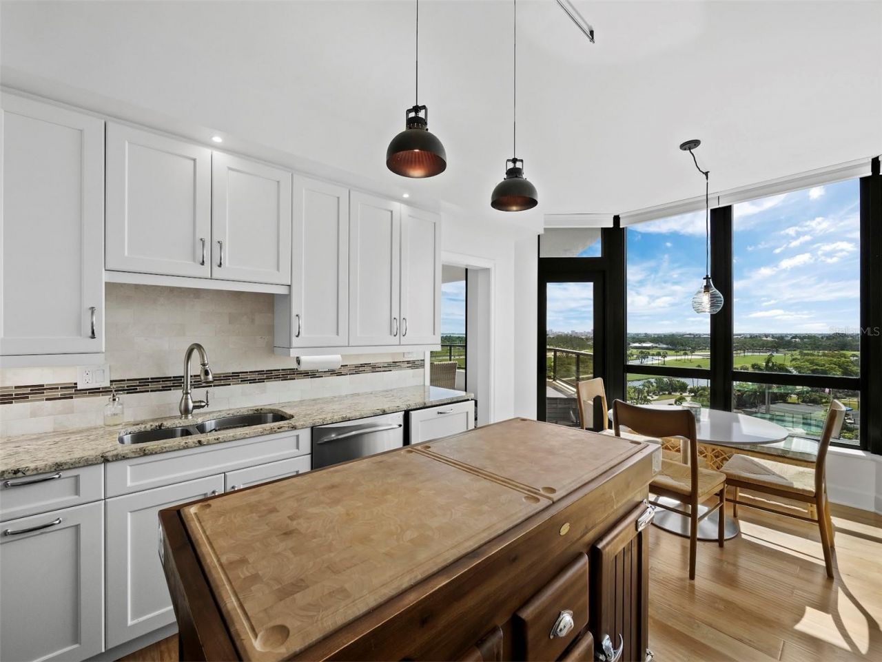 535 Sanctuary Drive, Unit A603, Longboat Key, FL 34228 Photo